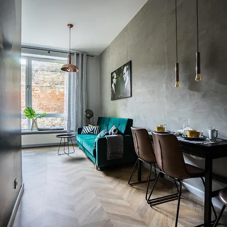 - Great Location- Praga&zabkowska Apartment Warsaw
