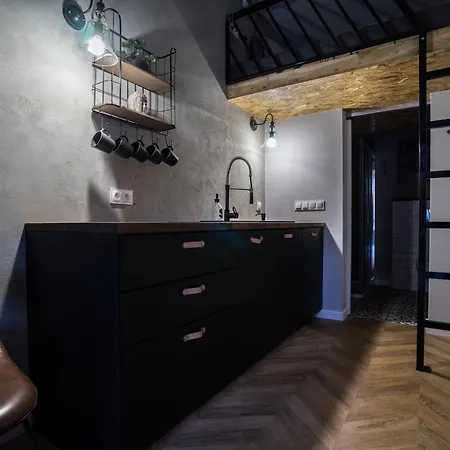 Close-central - Great Location- Praga&zabkowska Lejlighed