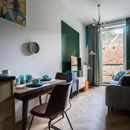 Close-central - Great Location- Praga&zabkowska