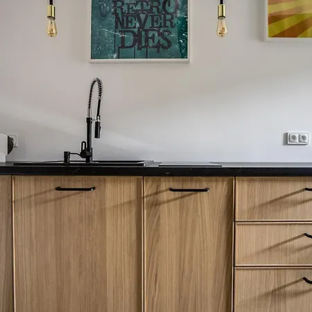 - Great Location- Praga&zabkowska Apartment